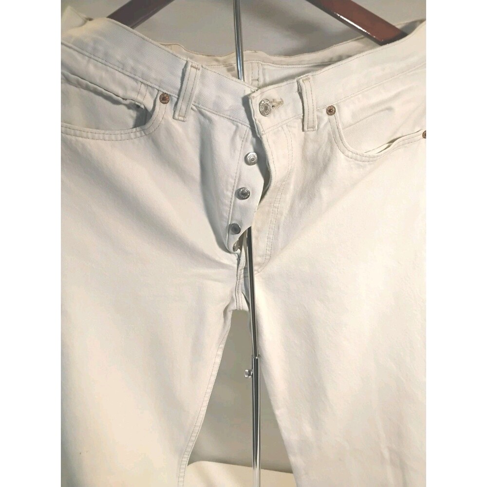 Vintage 80's Levis White Button Fly Jeans 33-30 Date Code 012